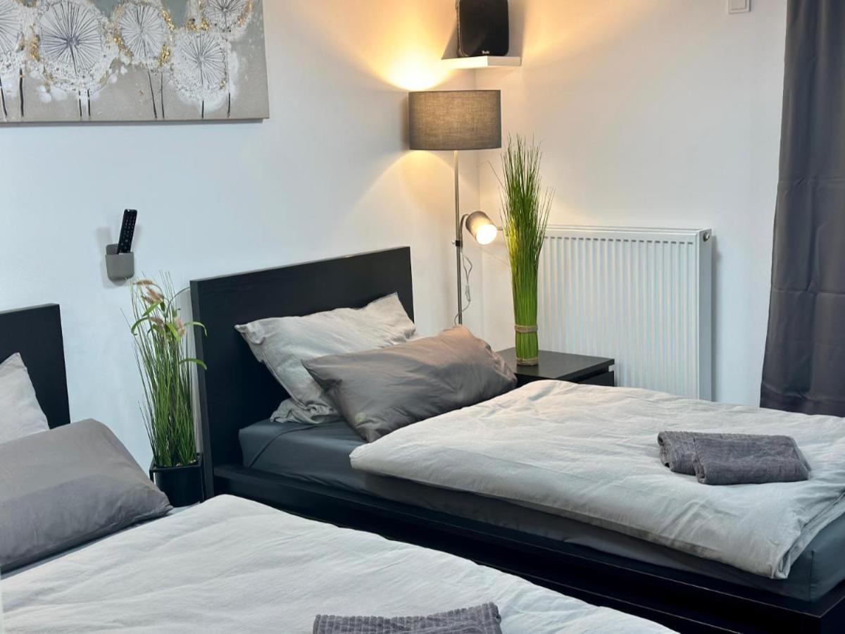 Blauer Stein Apartments Doppelzimmer 2 Pulheim Zewnętrze zdjęcie